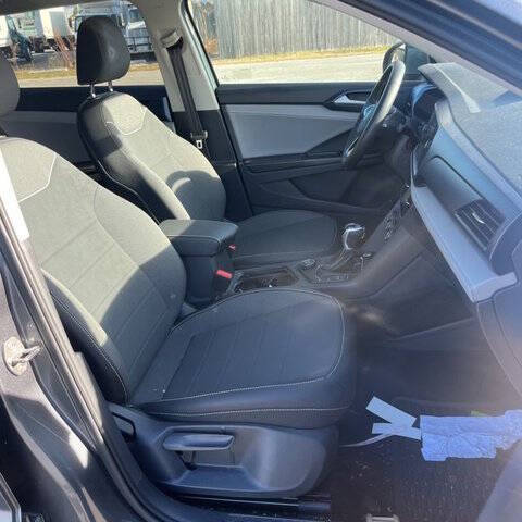 2024 Volkswagen Taos SE 4Motion