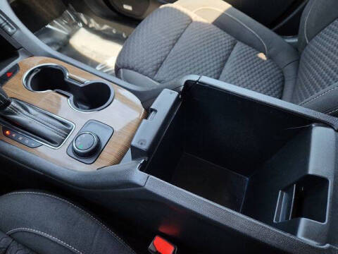 2017 GMC Acadia SLE-2
