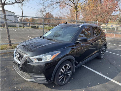 2020 Nissan Kicks SV