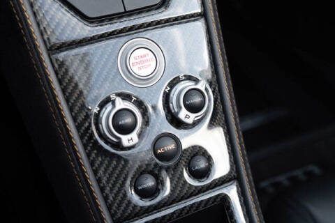 2013 McLaren MP4-12C Spider