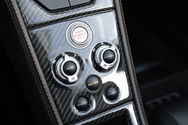 2013 McLaren MP4-12C Spider