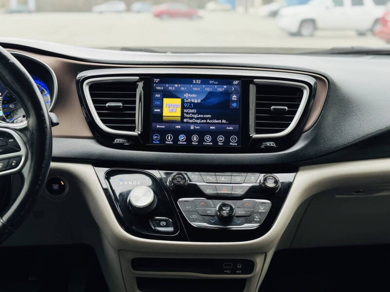 2019 Chrysler Pacifica Touring Plus