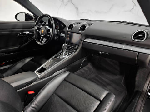 2017 Porsche 718 Cayman