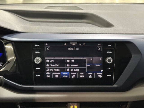 2022 Volkswagen Taos SE