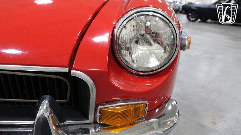1972 MG B