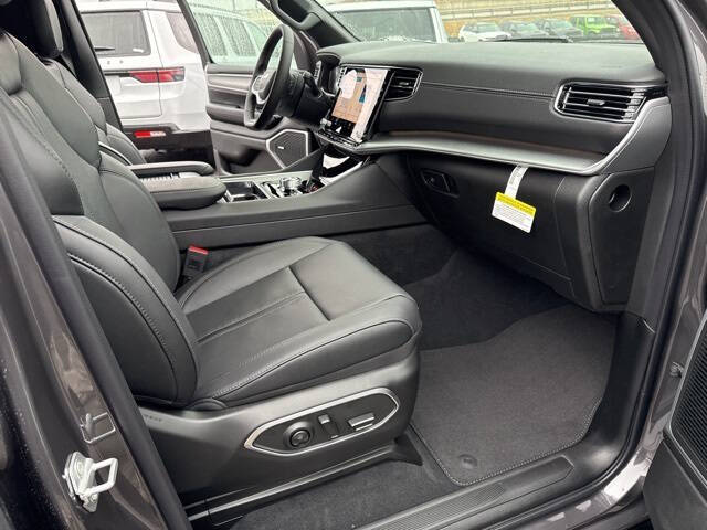 2025 Jeep Wagoneer L Series II