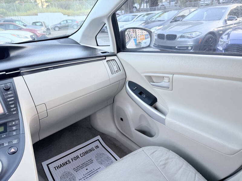 2010 Toyota Prius V
