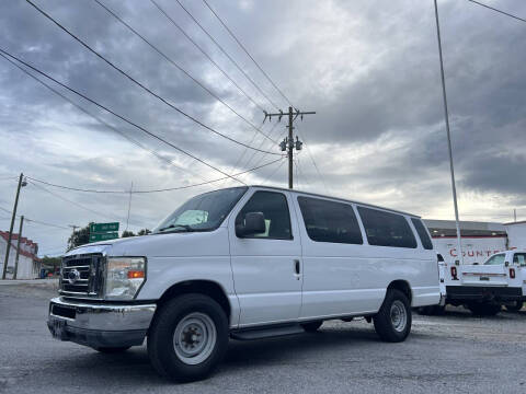 2012 Ford E-Series E-350 SD XLT