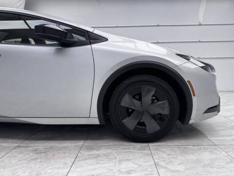 2024 Toyota Prius LE
