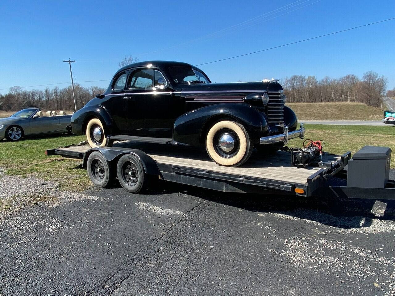 1937 Oldsmobile Cutlass 7
