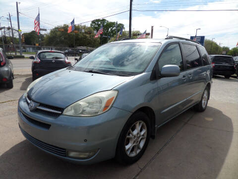 2004 Toyota Sienna for sale at West End Motors Inc in Houston TX