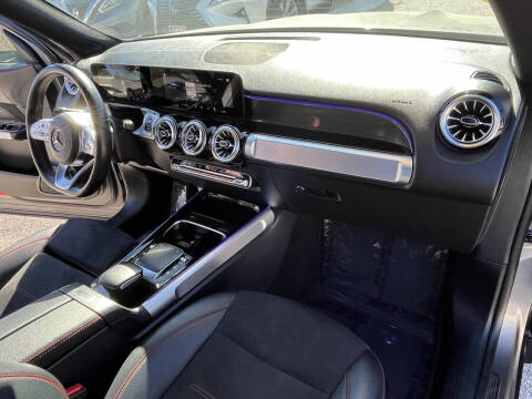 2022 Mercedes-Benz GLB GLB 250