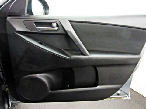 2013 Mazda MAZDA3 i SV