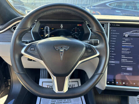 2016 Tesla Model S 85D
