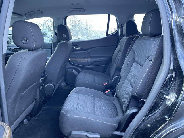 2023 GMC Acadia