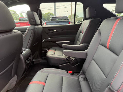 2024 Chevrolet Traverse RS