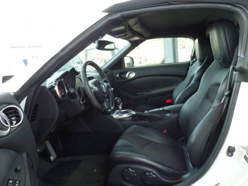 2016 Nissan 370Z Roadster Touring