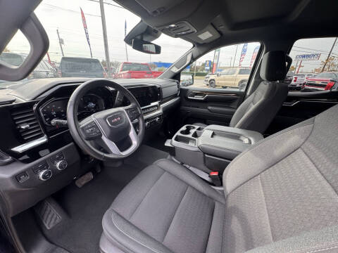 2023 GMC Sierra 1500 Elevation Standard