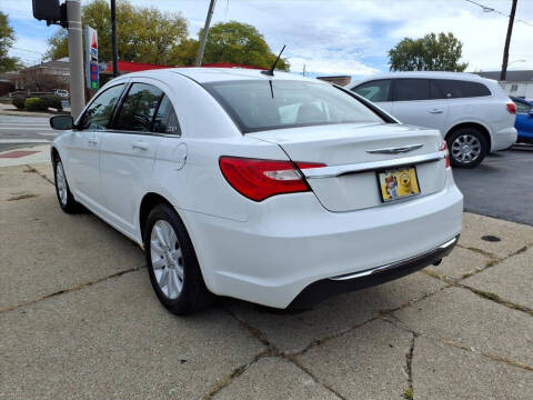 2014 Chrysler 200 Touring