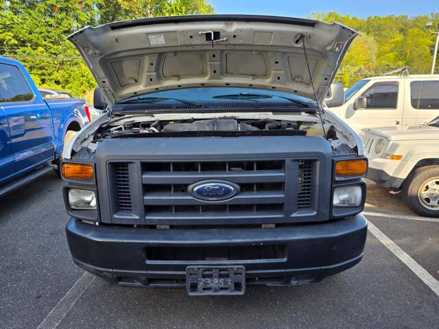 2010 Ford E-Series E-250
