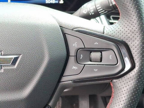 2025 Chevrolet Trax RS