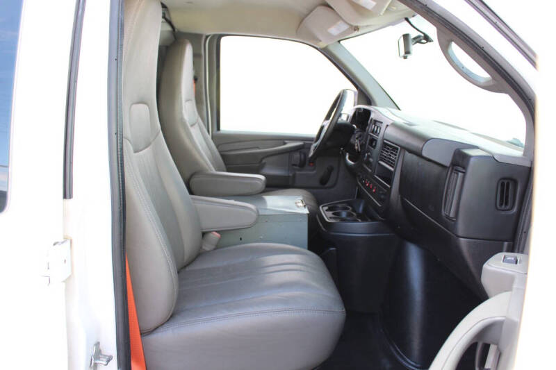 2013 Chevrolet Express 2500