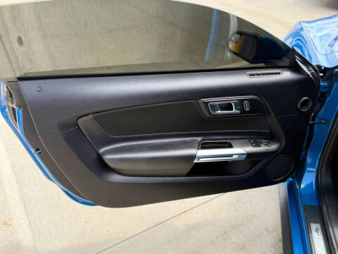 2019 Ford Mustang