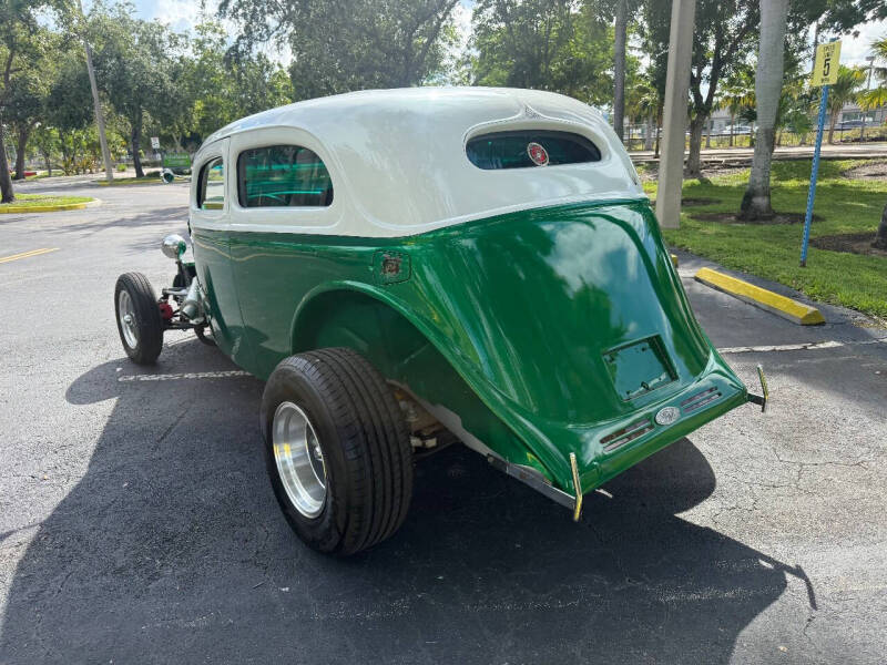 1936 Ford Slant back