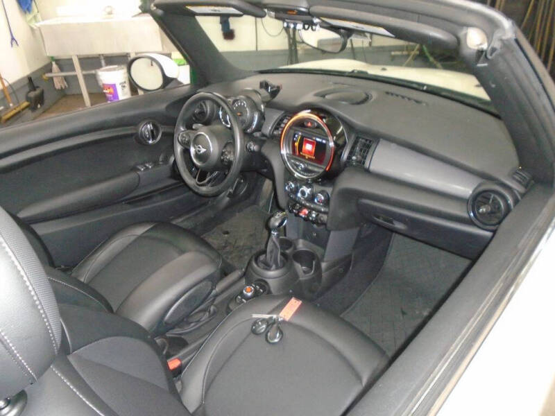 2019 MINI Convertible Cooper
