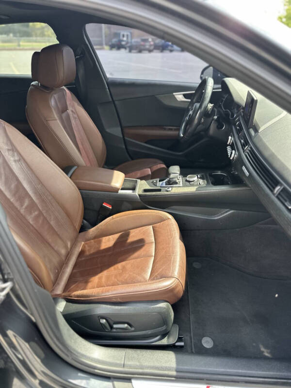 2018 Audi A4 2.0T quattro Premium