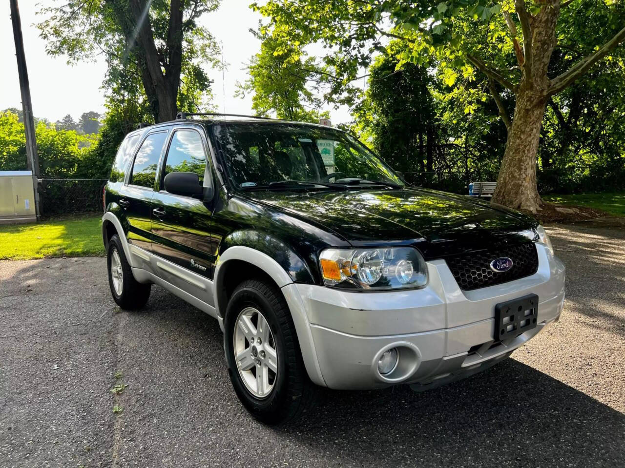 2006 Ford Escape for sale at H&M Used Cars in Passaic, NJ