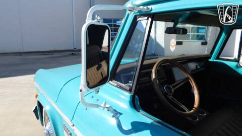 1969 Dodge D200 Pickup