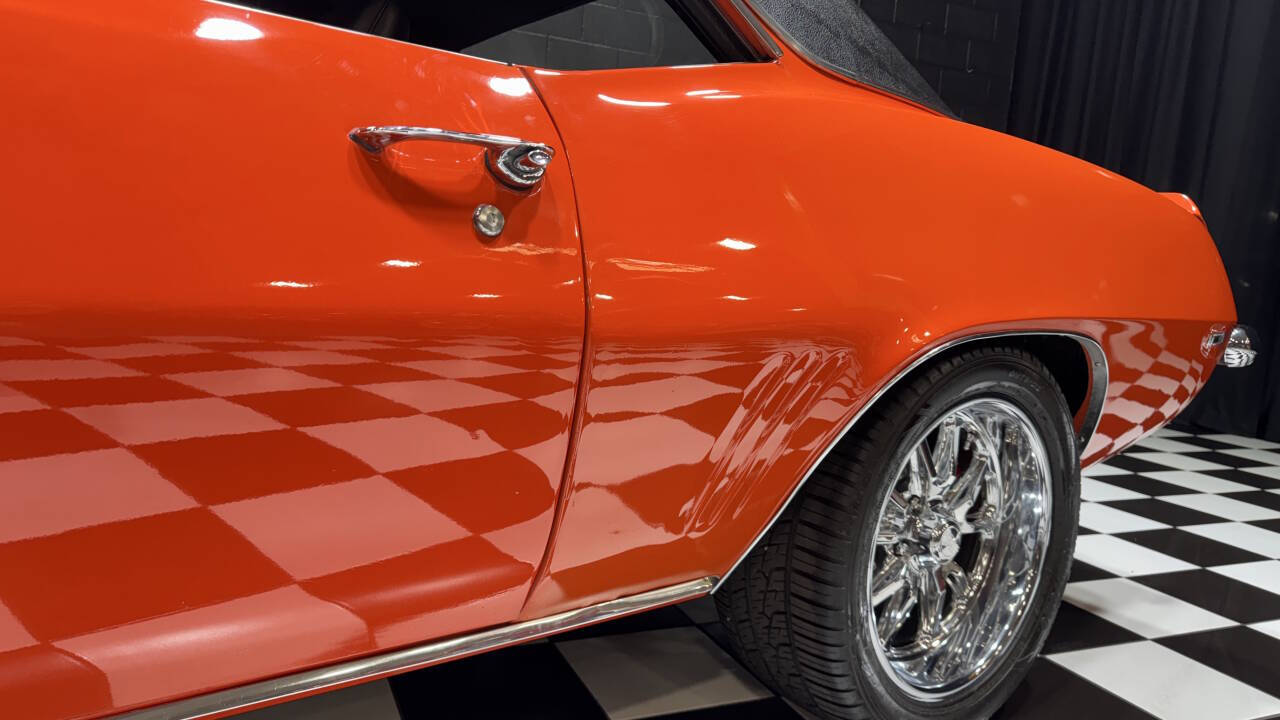 1969 Chevrolet Camaro 26