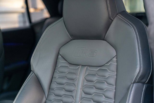 2021 Audi RS Q8 13