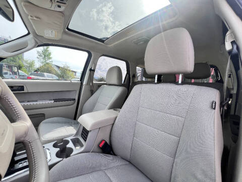 2012 Ford Escape XLT