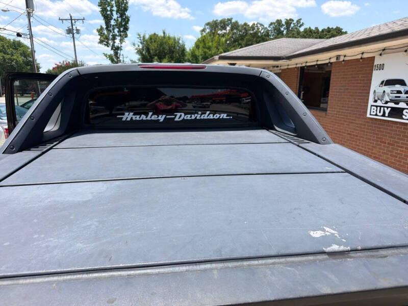2005 Chevrolet Avalanche