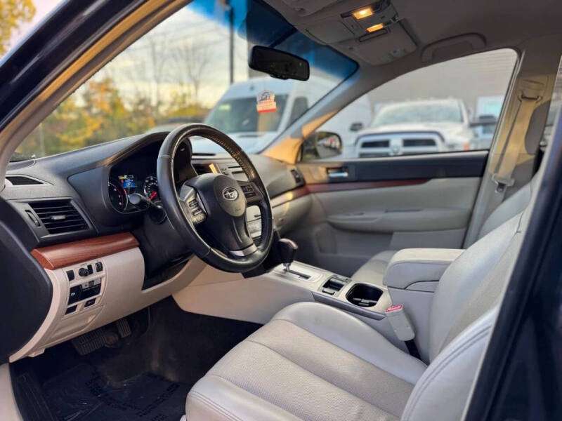 2013 Subaru Outback 2.5i Limited