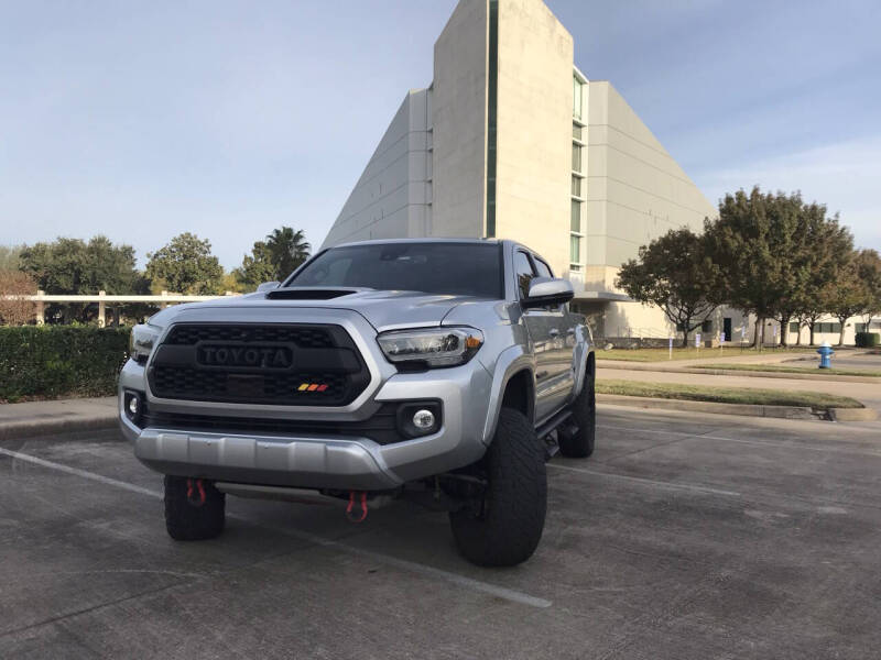 2022 Toyota Tacoma TRD Sport's photo