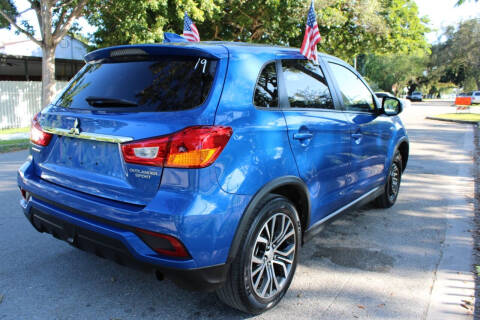 2019 Mitsubishi Outlander Sport SE