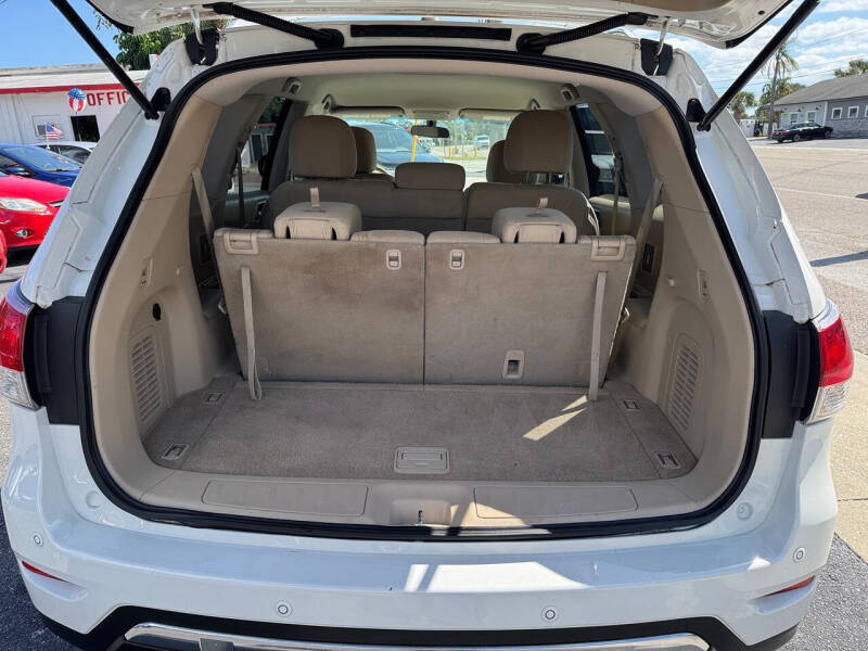 2013 Nissan Pathfinder SV