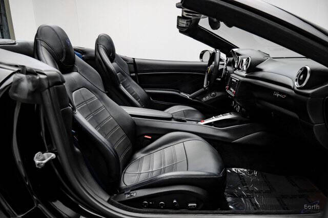 2016 Ferrari California T