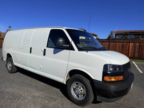 2021 Chevrolet Express 2500