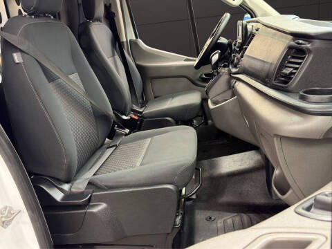 2025 Ford Transit