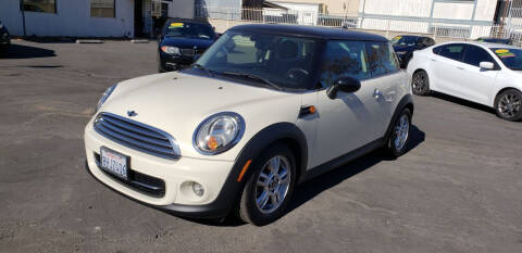 2013 MINI Hardtop for sale at International Motors in San Pedro CA