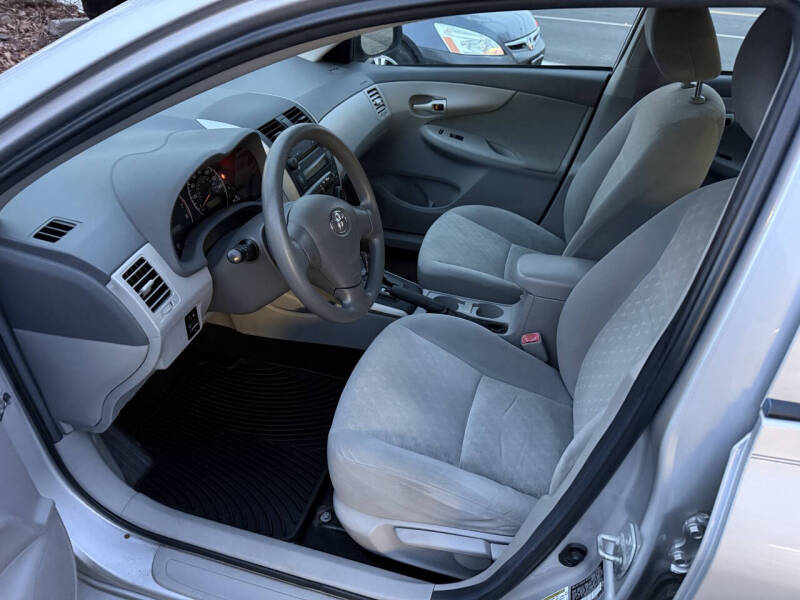 2009 Toyota Corolla LE