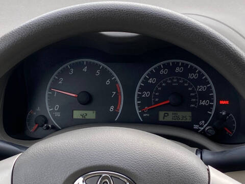 2010 Toyota Corolla LE