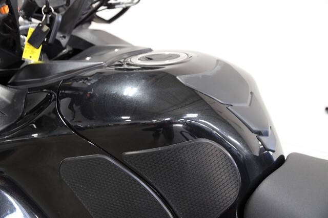 2021 Kawasaki CONCOURS 1