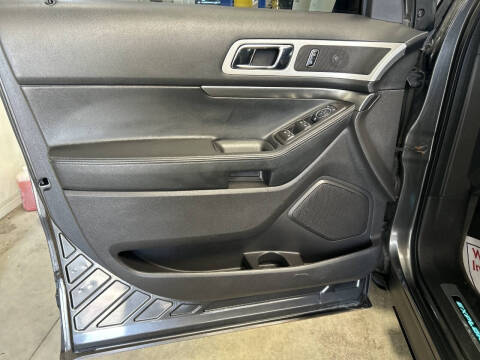 2015 Ford Explorer Sport