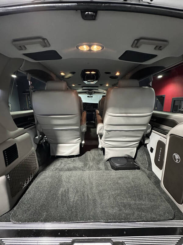 2017 Chevrolet Express 2500