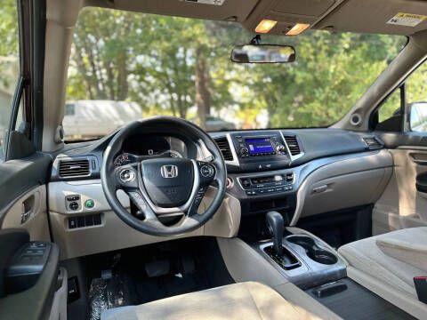 2017 Honda Pilot LX